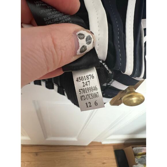 Chico's Traveler s Women's 1 / M Ribbon Stripe Zip Front Jacket Blue White Mesh - Picture 9 of 13